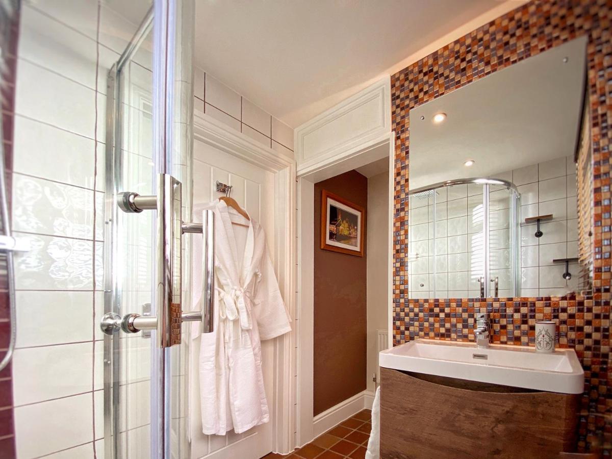 Hambrook House Canterbury - New Luxury Guest House With Espa Spa Complex Экстерьер фото