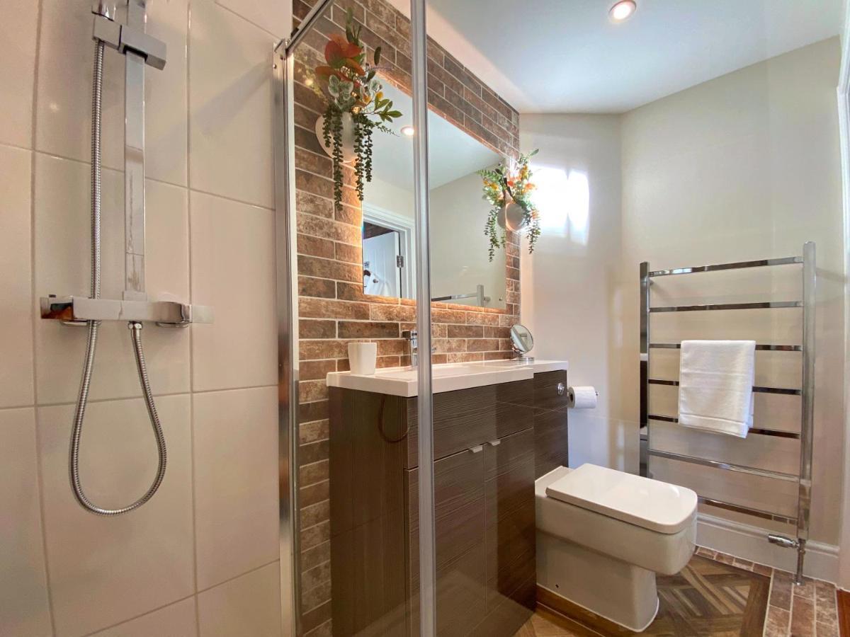 Hambrook House Canterbury - New Luxury Guest House With Espa Spa Complex Экстерьер фото