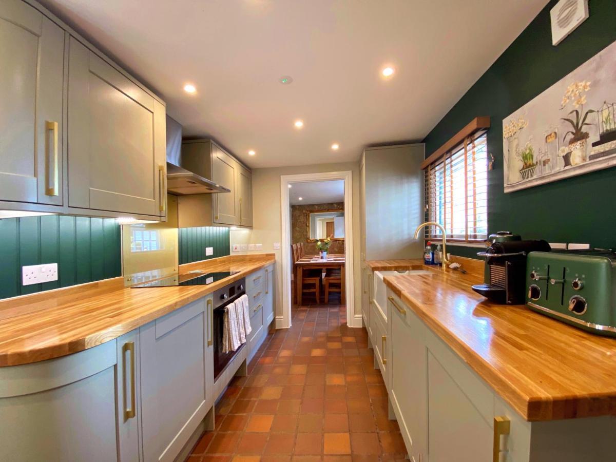 Hambrook House Canterbury - New Luxury Guest House With Espa Spa Complex Экстерьер фото